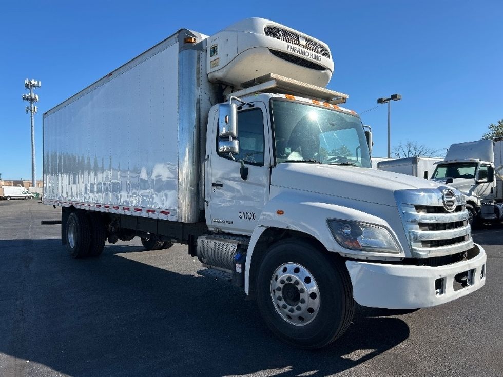 Refrigerated Truck-Light and Medium Duty Trucks-Hino-2020-338-West Babylon-NY-160,297\n\t\tmiles-$ 44,500 - Image 1