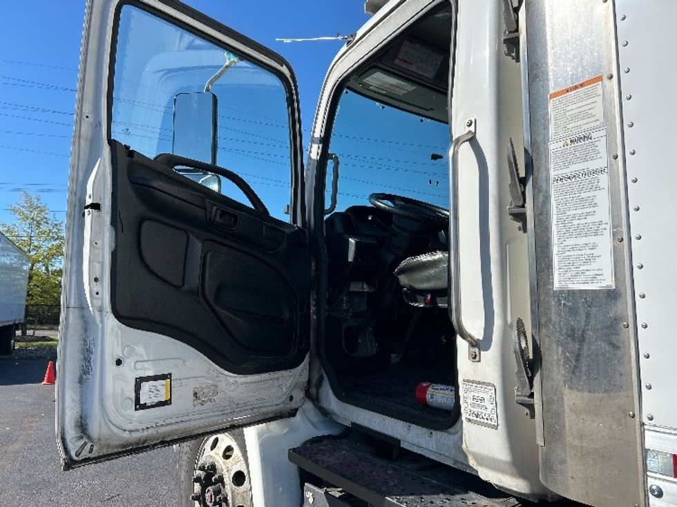 Refrigerated Truck-Light and Medium Duty Trucks-Hino-2020-338-West Babylon-NY-160,297\n\t\tmiles-$ 44,500 - Image 15