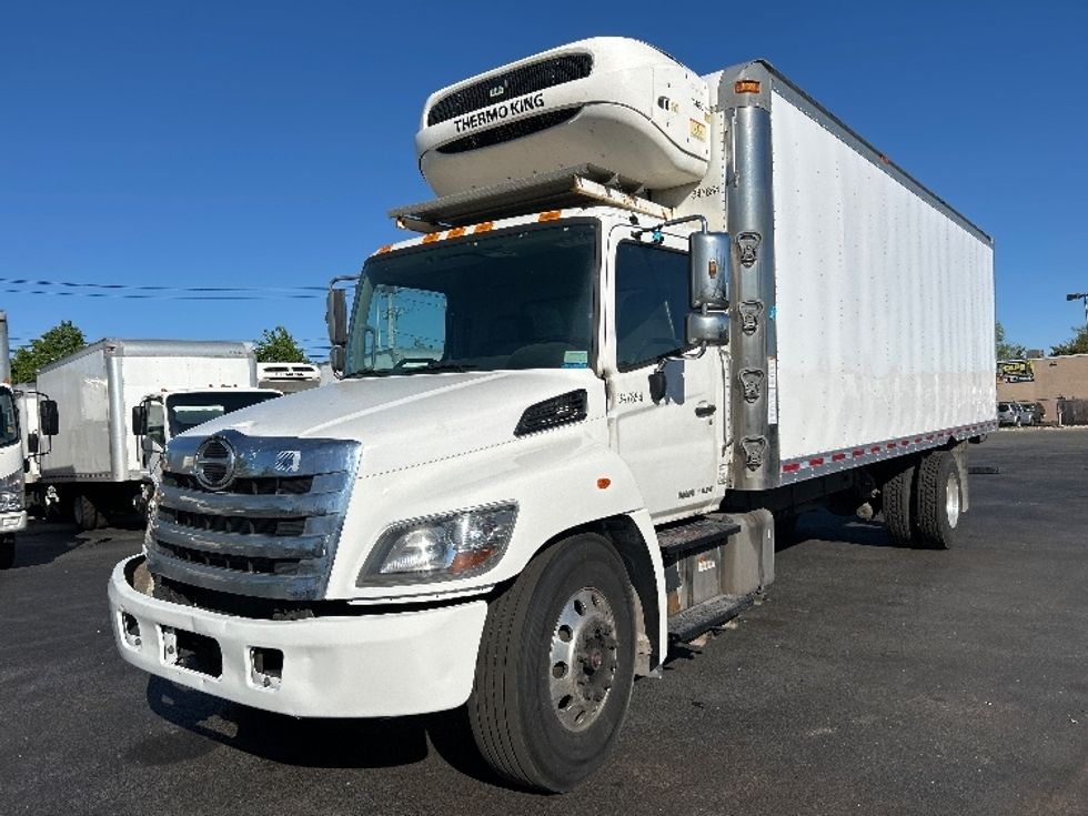 Refrigerated Truck-Light and Medium Duty Trucks-Hino-2020-338-West Babylon-NY-160,297\n\t\tmiles-$ 44,500 - Image 3