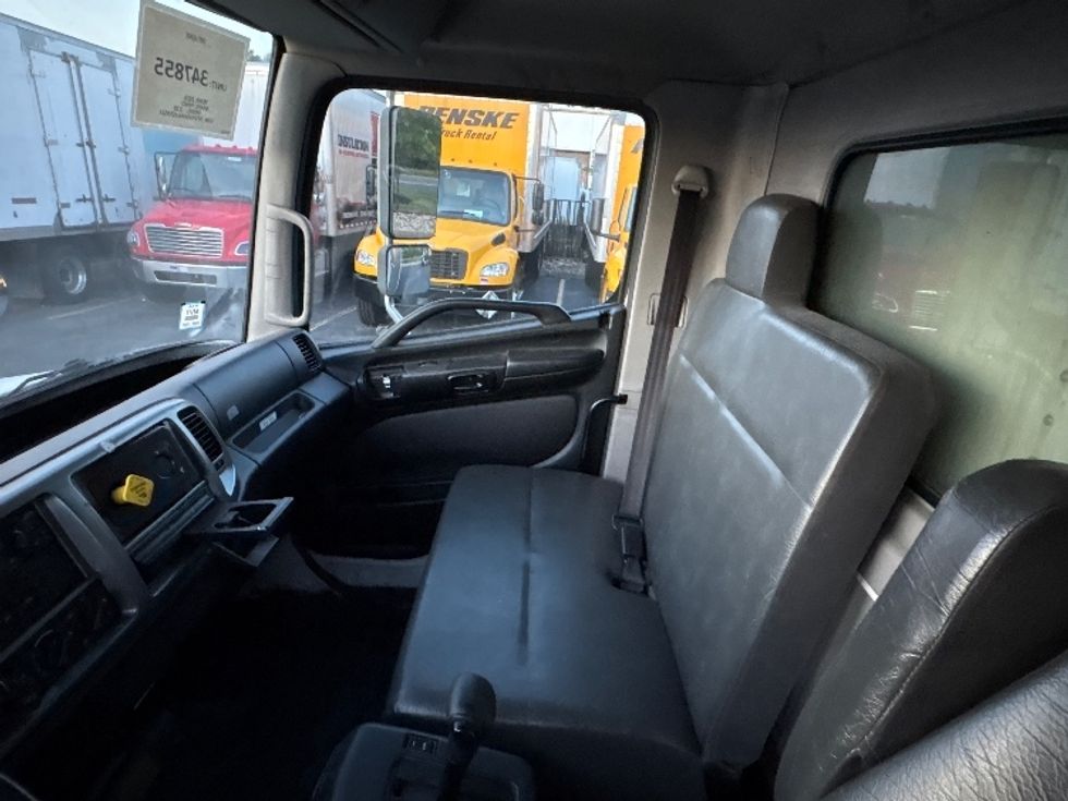 Refrigerated Truck-Light and Medium Duty Trucks-Hino-2020-338-West Babylon-NY-194,518\n\t\tmiles-$ 45,500 - Image 18
