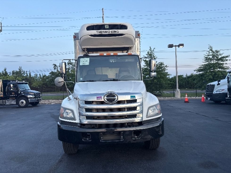 Refrigerated Truck-Light and Medium Duty Trucks-Hino-2020-338-West Babylon-NY-194,518\n\t\tmiles-$ 45,500 - Image 2
