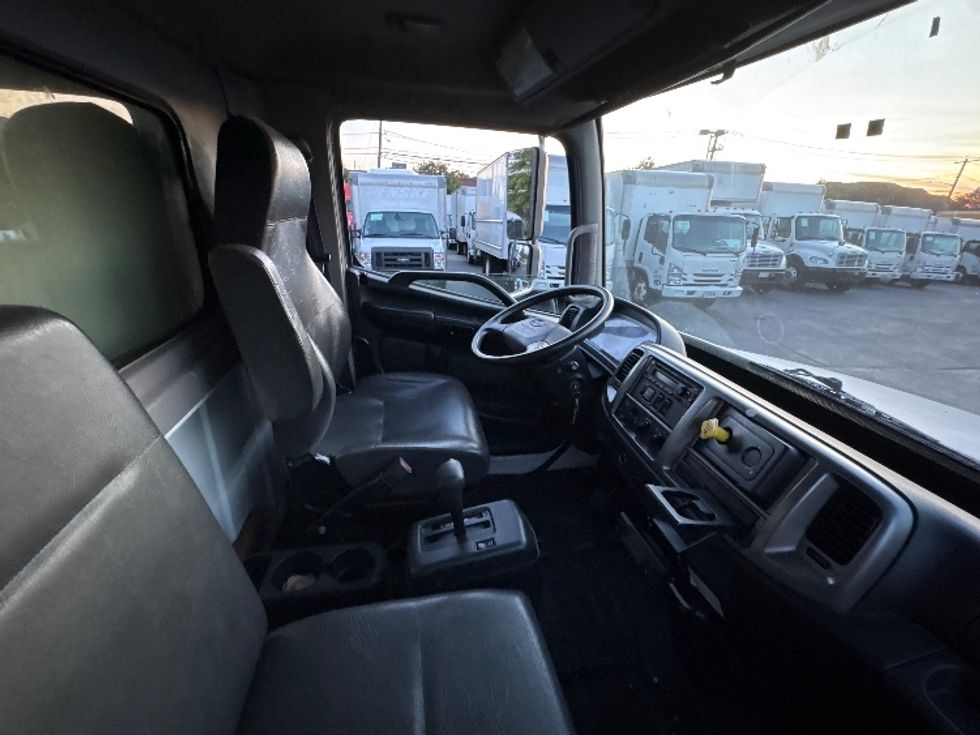 Refrigerated Truck-Light and Medium Duty Trucks-Hino-2020-338-West Babylon-NY-194,518\n\t\tmiles-$ 45,500 - Image 21