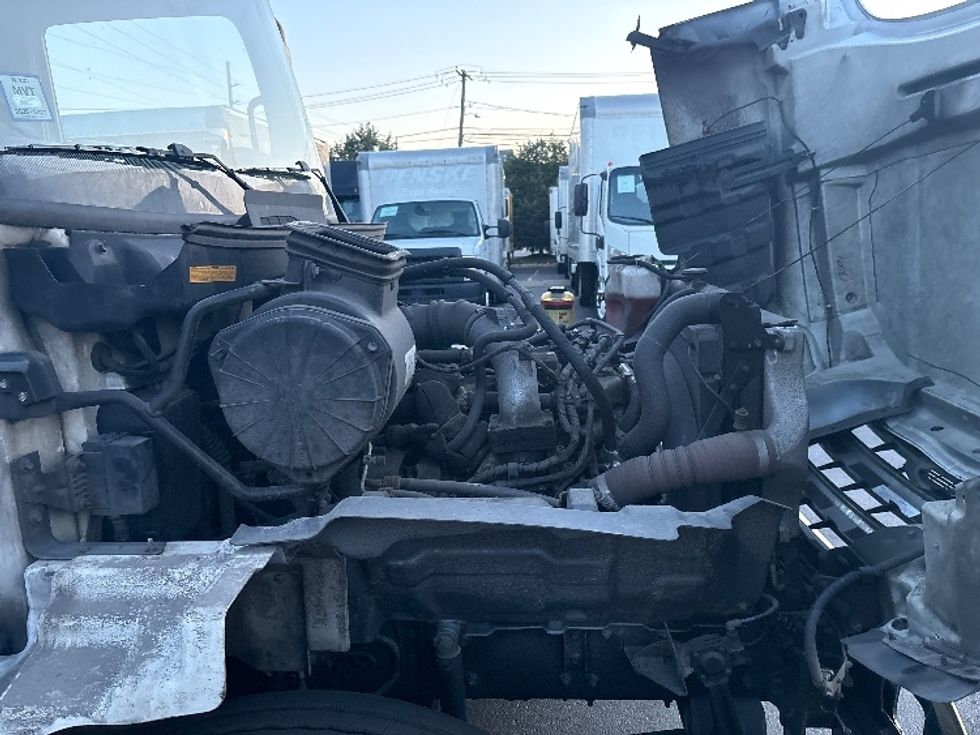 Refrigerated Truck-Light and Medium Duty Trucks-Hino-2020-338-West Babylon-NY-194,518\n\t\tmiles-$ 45,500 - Image 22