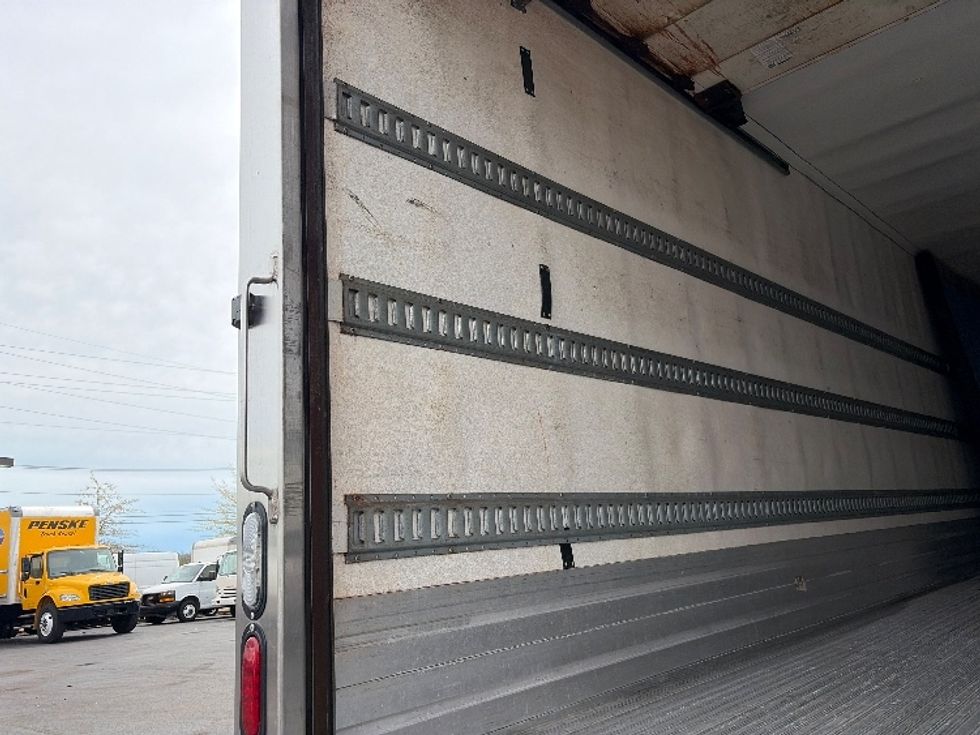 Refrigerated Truck-Light and Medium Duty Trucks-Hino-2020-338-West Babylon-NY-196,381\n\t\tmiles-$ 43,750 - Image 11