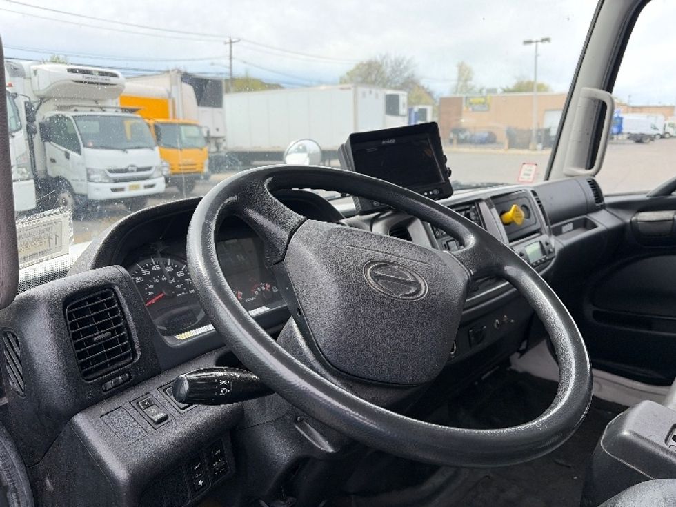 Refrigerated Truck-Light and Medium Duty Trucks-Hino-2020-338-West Babylon-NY-196,381\n\t\tmiles-$ 43,750 - Image 17