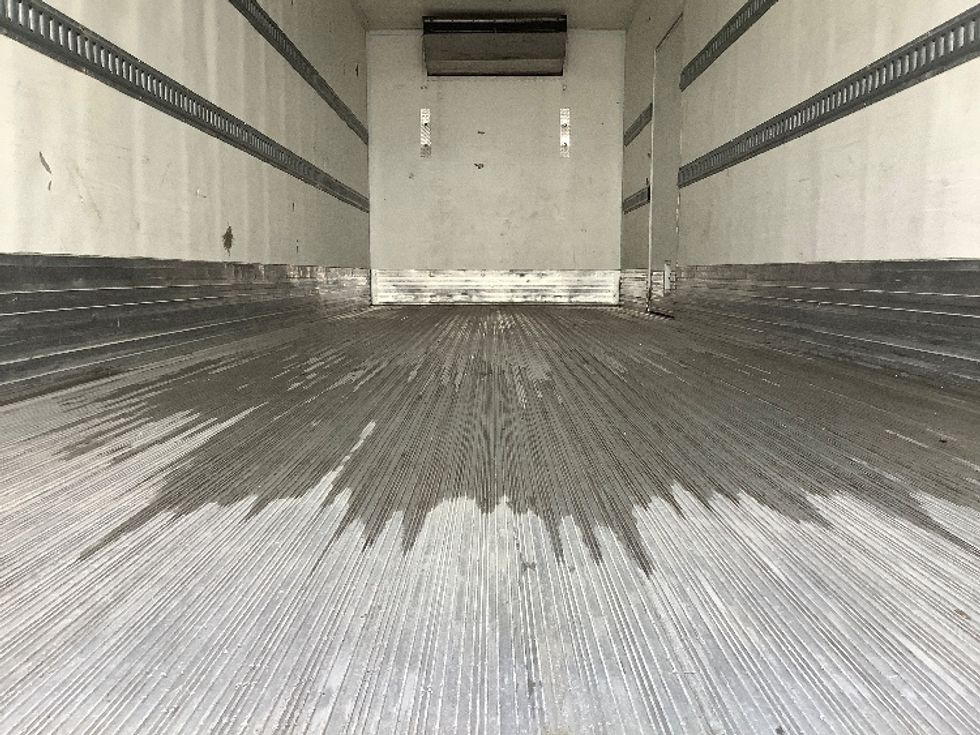 Refrigerated Truck-Light and Medium Duty Trucks-Hino-2020-338-Winnipeg-MB-194,501\n\t\tkm-$ 89,000 - Image 10