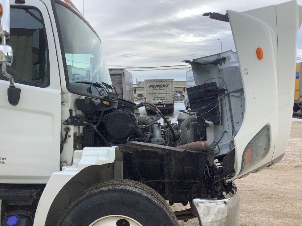 Refrigerated Truck-Light and Medium Duty Trucks-Hino-2020-338-Winnipeg-MB-194,501\n\t\tkm-$ 89,000 - Image 23