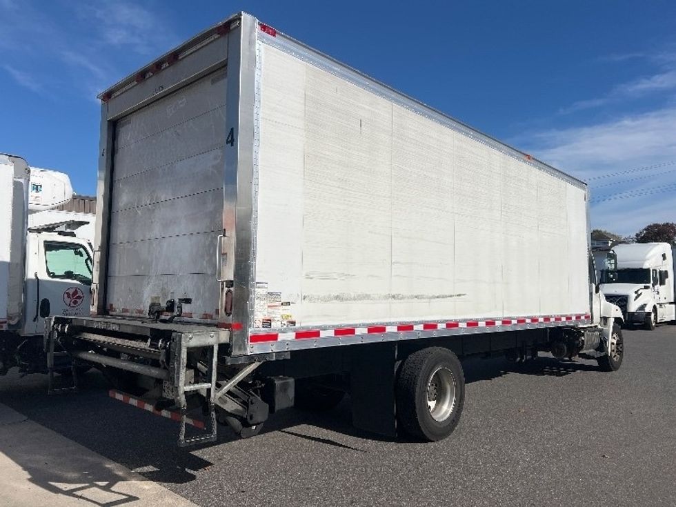 Refrigerated Truck-Light and Medium Duty Trucks-Hino-2021-L6-Baltimore-MD-146,048\n\t\tmiles-$ 77,000 - Image 13