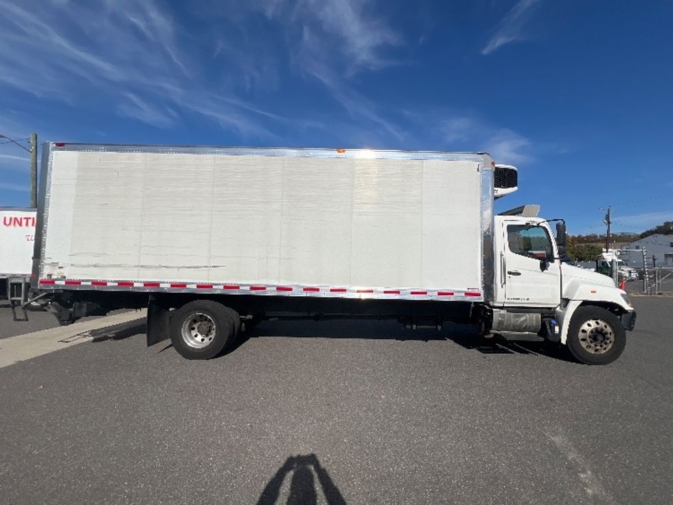 Refrigerated Truck-Light and Medium Duty Trucks-Hino-2021-L6-Baltimore-MD-146,048\n\t\tmiles-$ 77,000 - Image 15