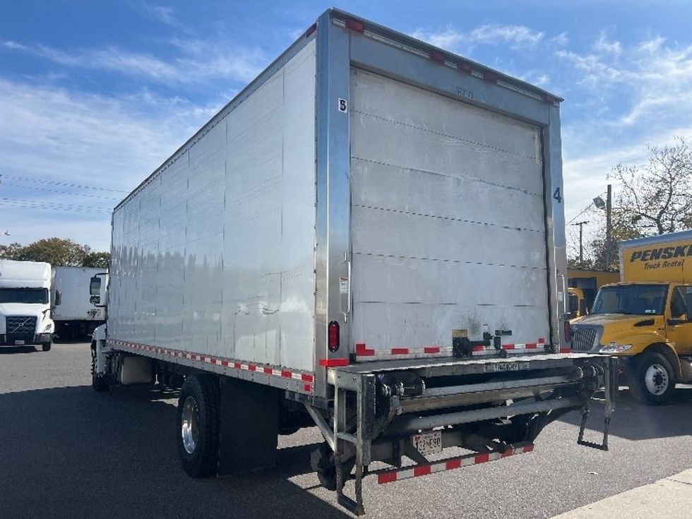 Refrigerated Truck-Light and Medium Duty Trucks-Hino-2021-L6-Baltimore-MD-146,048\n\t\tmiles-$ 77,000 - Image 6