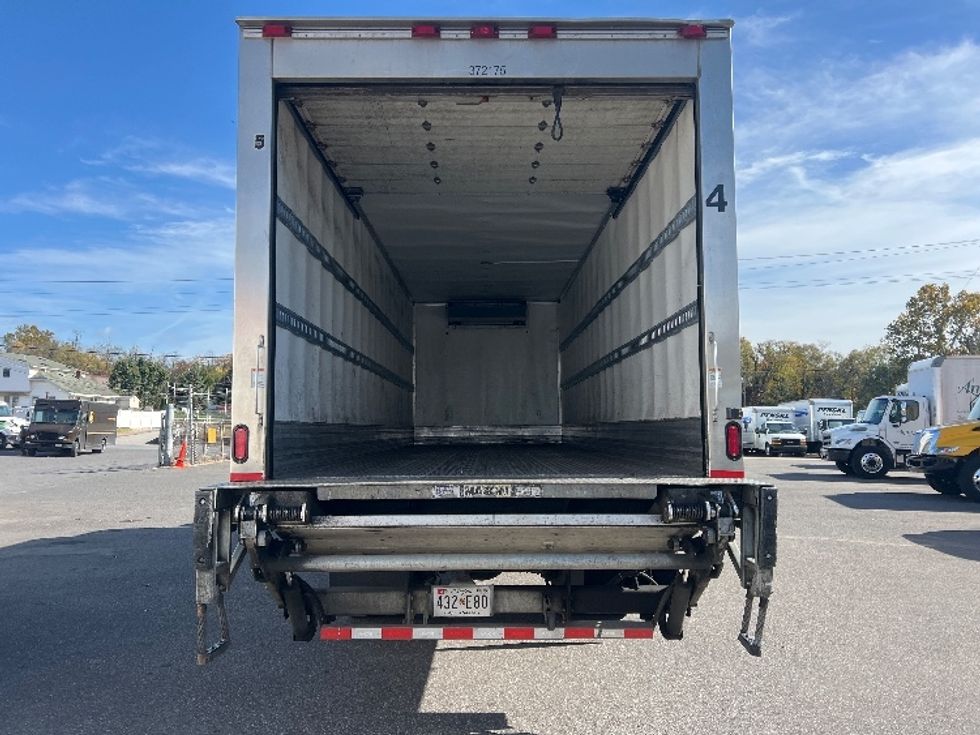 Refrigerated Truck-Light and Medium Duty Trucks-Hino-2021-L6-Baltimore-MD-146,048\n\t\tmiles-$ 77,000 - Image 8