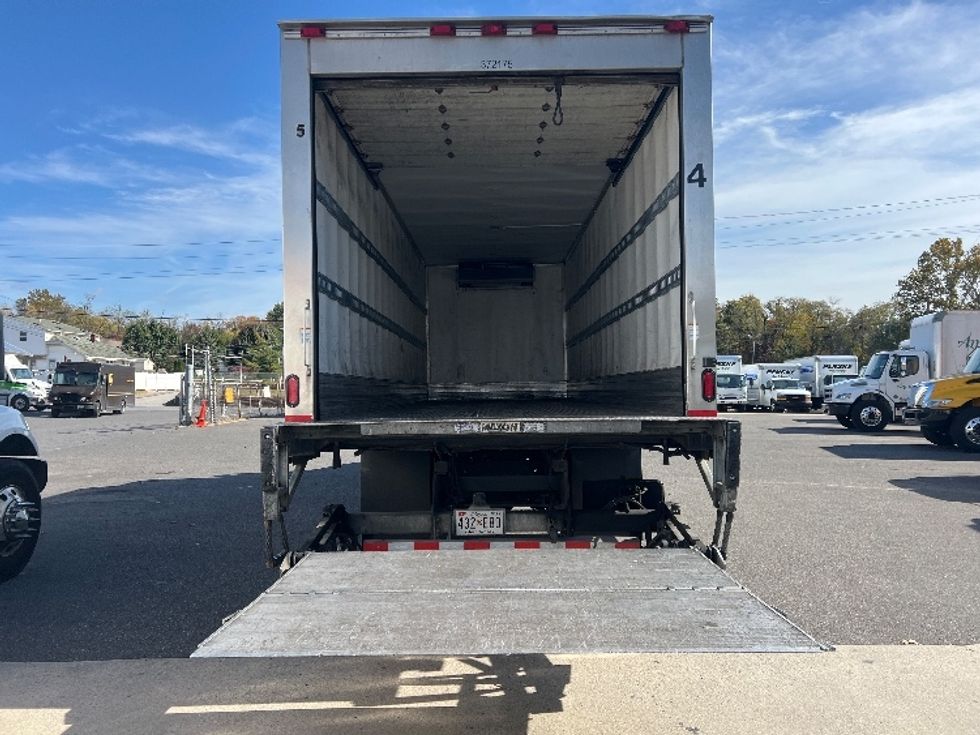 Refrigerated Truck-Light and Medium Duty Trucks-Hino-2021-L6-Baltimore-MD-146,048\n\t\tmiles-$ 77,000 - Image 9