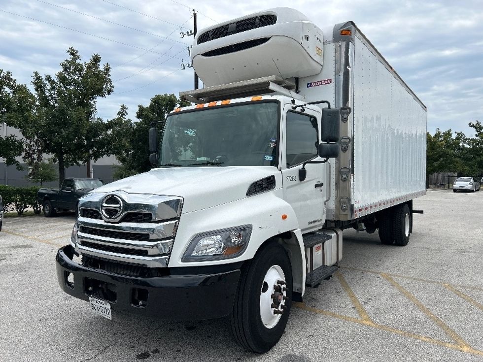 Refrigerated Truck-Light and Medium Duty Trucks-Hino-2021-L6-Katy-TX-149,230\n\t\tmiles-$ 73,500 - Image 3