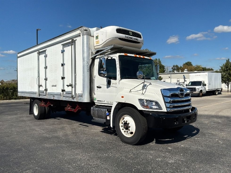 Refrigerated Truck-Light and Medium Duty Trucks-Hino-2021-L7-Piqua-OH-139,625\n\t\tmiles-$ 57,500 - Image 1