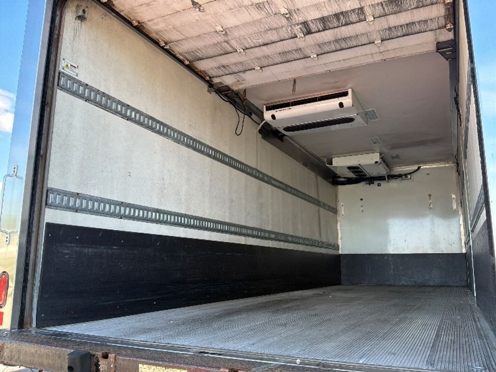 Refrigerated Truck-Light and Medium Duty Trucks-Hino-2021-L7-Piqua-OH-139,625\n\t\tmiles-$ 57,500 - Image 11