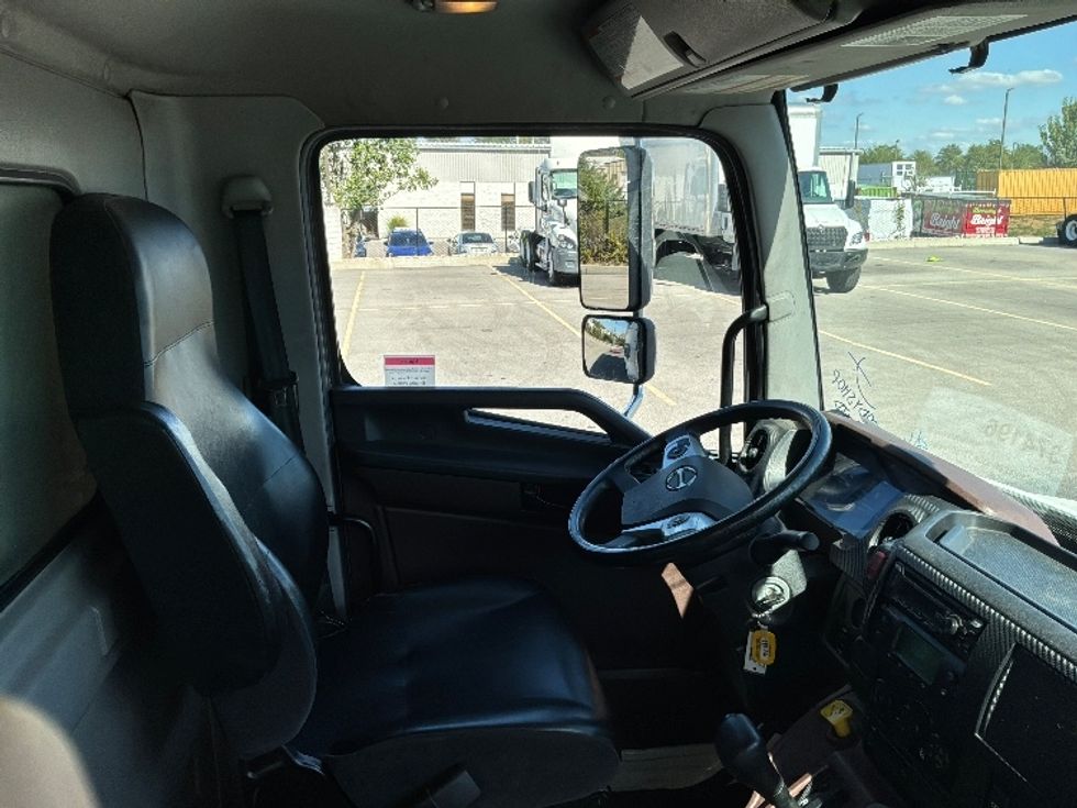 Refrigerated Truck-Light and Medium Duty Trucks-Hino-2021-L7-Piqua-OH-139,625\n\t\tmiles-$ 57,500 - Image 22