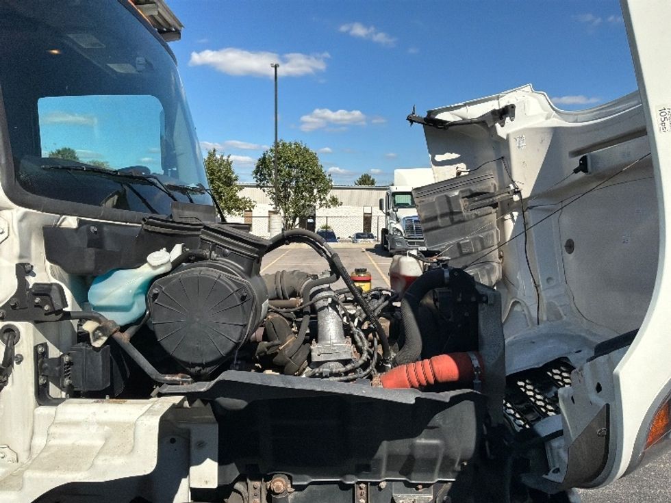 Refrigerated Truck-Light and Medium Duty Trucks-Hino-2021-L7-Piqua-OH-139,625\n\t\tmiles-$ 57,500 - Image 23