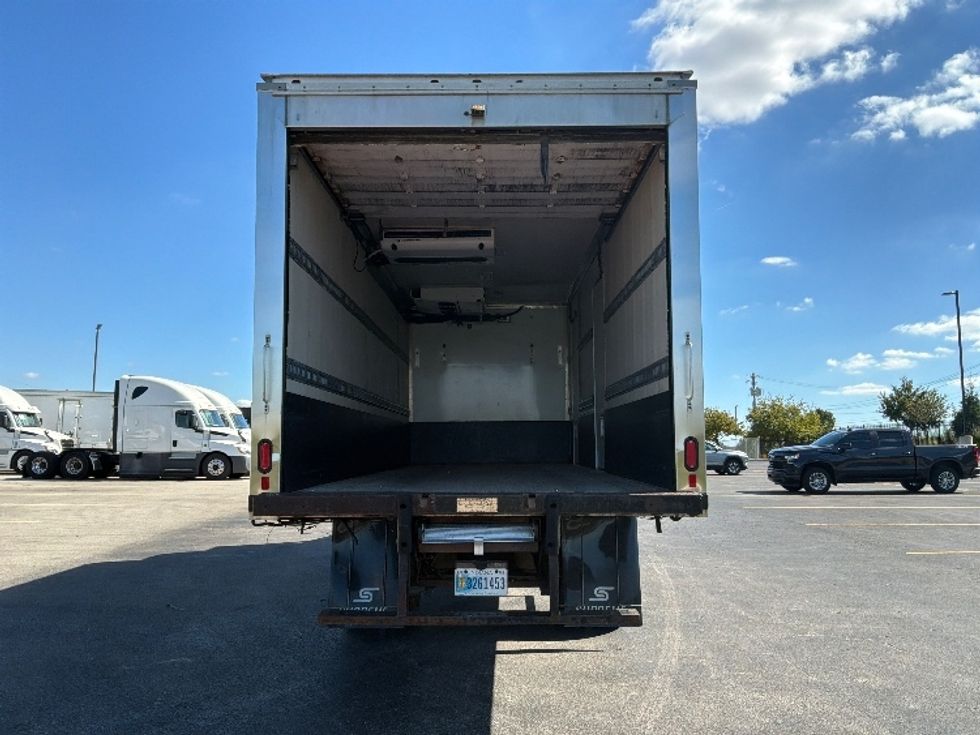 Refrigerated Truck-Light and Medium Duty Trucks-Hino-2021-L7-Piqua-OH-139,625\n\t\tmiles-$ 57,500 - Image 8