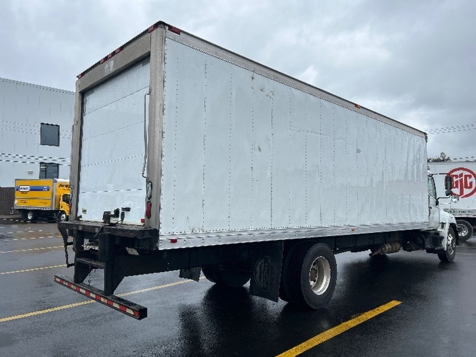 Refrigerated Truck-Light and Medium Duty Trucks-Hino-2022-L6-Braintree-MA-134,941\n\t\tmiles-$ 64,250 - Image 13