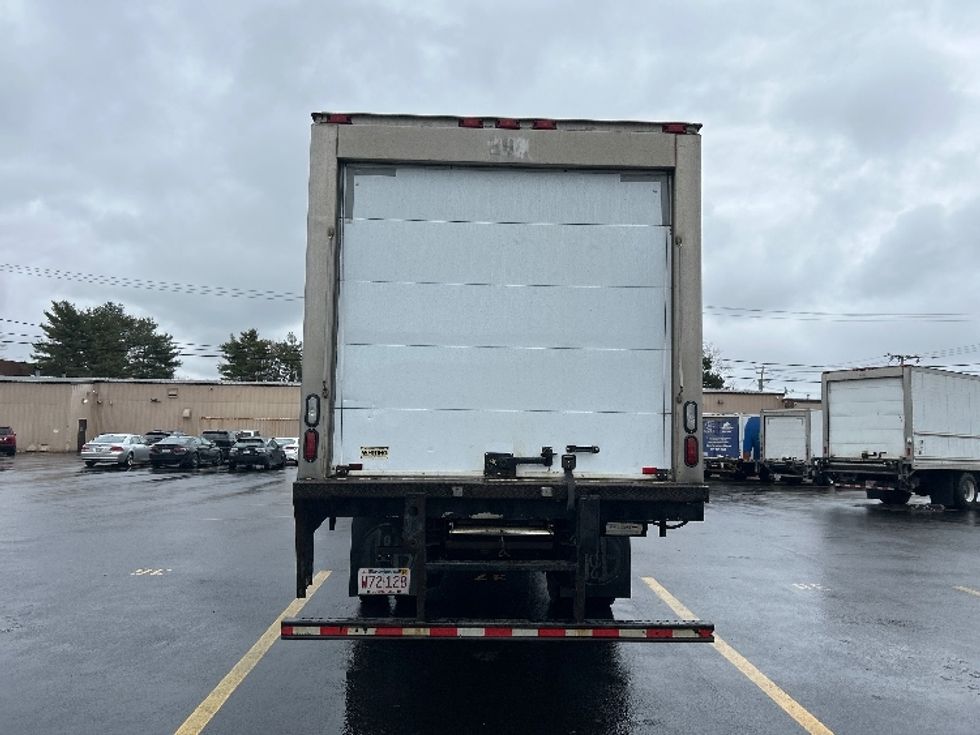 Refrigerated Truck-Light and Medium Duty Trucks-Hino-2022-L6-Braintree-MA-134,941\n\t\tmiles-$ 64,250 - Image 7