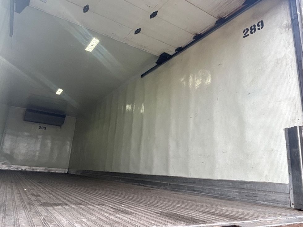 Refrigerated Truck-Light and Medium Duty Trucks-Hino-2022-L6-Braintree-MA-145,588\n\t\tmiles-$ 60,000 - Image 12