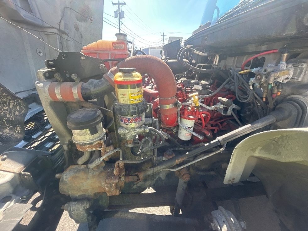 Refrigerated Truck-Light and Medium Duty Trucks-Hino-2022-L6-Londonderry-NH-181,107\n\t\tmiles-$ 62,250 - Image 24
