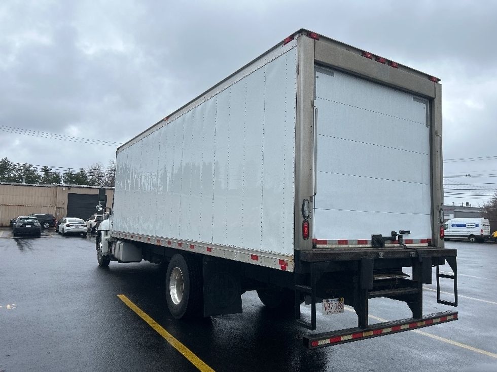 Refrigerated Truck-Light and Medium Duty Trucks-Hino-2023-L6-Braintree-MA-124,017\n\t\tmiles-$ 61,000 - Image 6