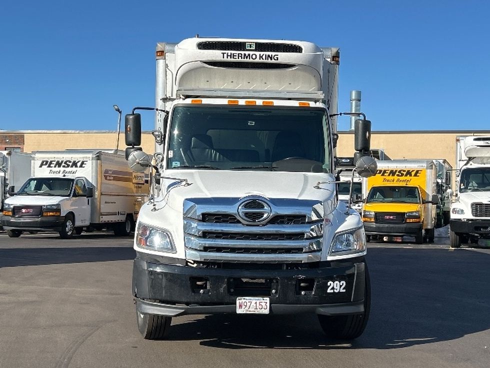 Refrigerated Truck-Light and Medium Duty Trucks-Hino-2023-L6-Braintree-MA-139,547\n\t\tmiles-$ 59,000 - Image 2