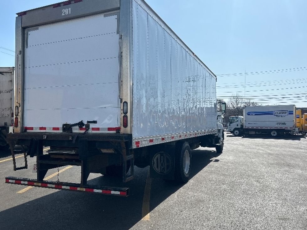 Refrigerated Truck-Light and Medium Duty Trucks-Hino-2023-L6-Braintree-MA-151,600\n\t\tmiles-$ 57,250 - Image 13
