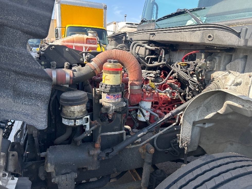 Refrigerated Truck-Light and Medium Duty Trucks-Hino-2023-L6-Braintree-MA-151,600\n\t\tmiles-$ 57,250 - Image 24