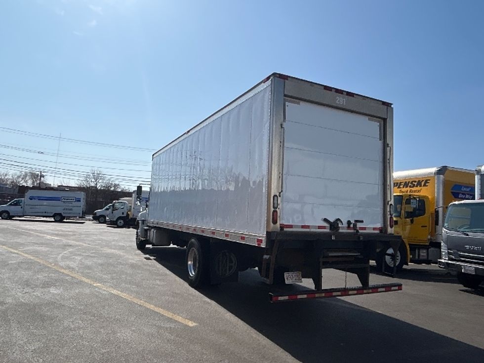 Refrigerated Truck-Light and Medium Duty Trucks-Hino-2023-L6-Braintree-MA-151,600\n\t\tmiles-$ 57,250 - Image 6