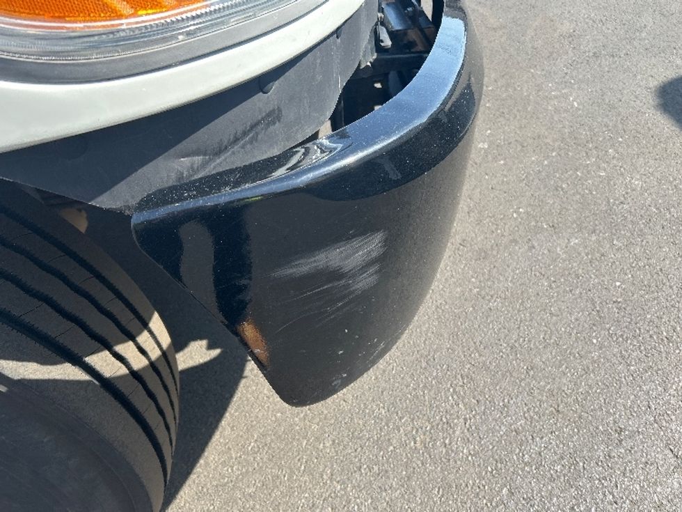 Refrigerated Truck-Light and Medium Duty Trucks-Hino-2023-L6-Braintree-MA-151,600\n\t\tmiles-$ 63,250 - Image 28