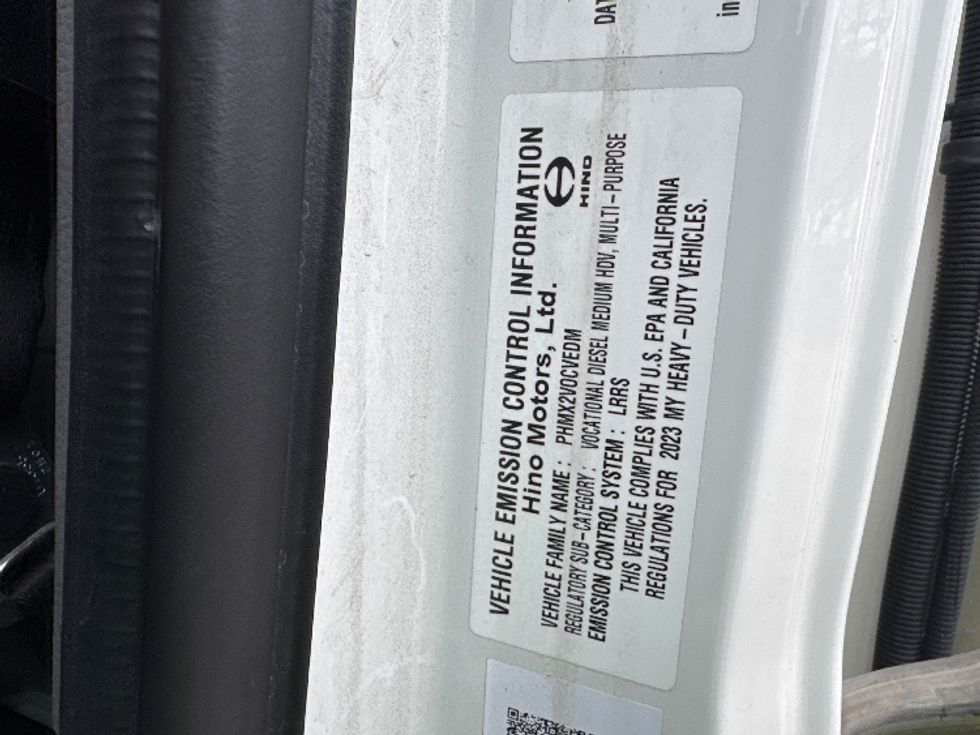 Refrigerated Truck-Light and Medium Duty Trucks-Hino-2024-L6-Garland-TX-22,156\n\t\tmiles-$ 104,000 - Image 25