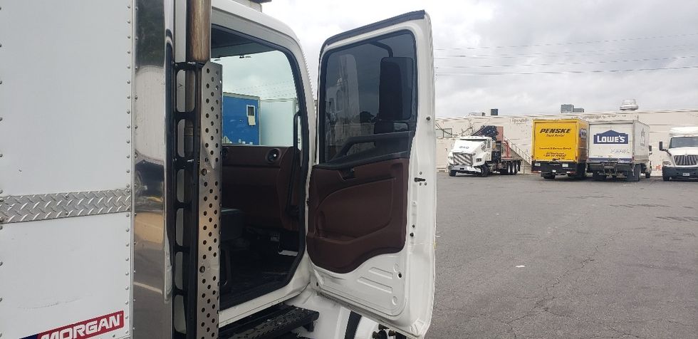 Refrigerated Truck-Light and Medium Duty Trucks-Hino-2024-XL7-Little Rock-AR-96,160\n\t\tmiles-$ 76,000 - Image 20