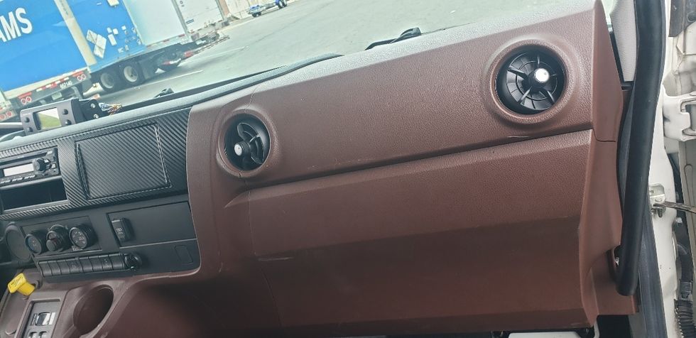 Refrigerated Truck-Light and Medium Duty Trucks-Hino-2024-XL7-Little Rock-AR-96,160\n\t\tmiles-$ 76,000 - Image 21