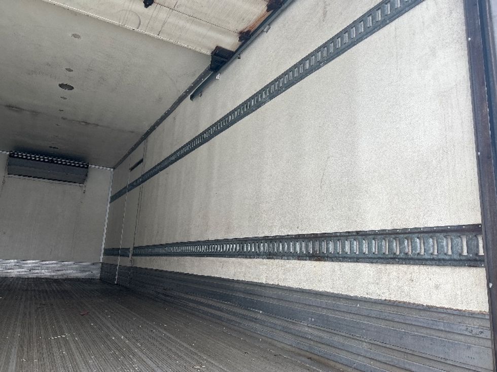 Refrigerated Truck-Light and Medium Duty Trucks-International-2003-4400-Fitchburg-MA-328,324\n\t\tmiles-$ 11,000 - Image 12