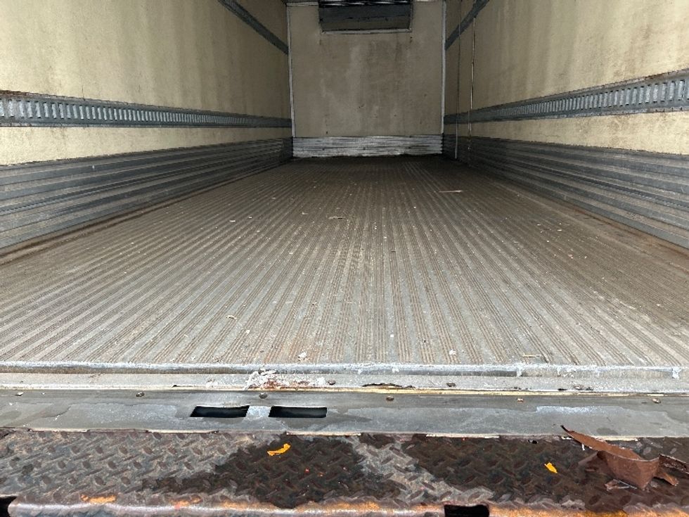 Refrigerated Truck-Light and Medium Duty Trucks-International-2007-4300-Fitchburg-MA-439,000\n\t\tmiles-$ 10,000 - Image 10