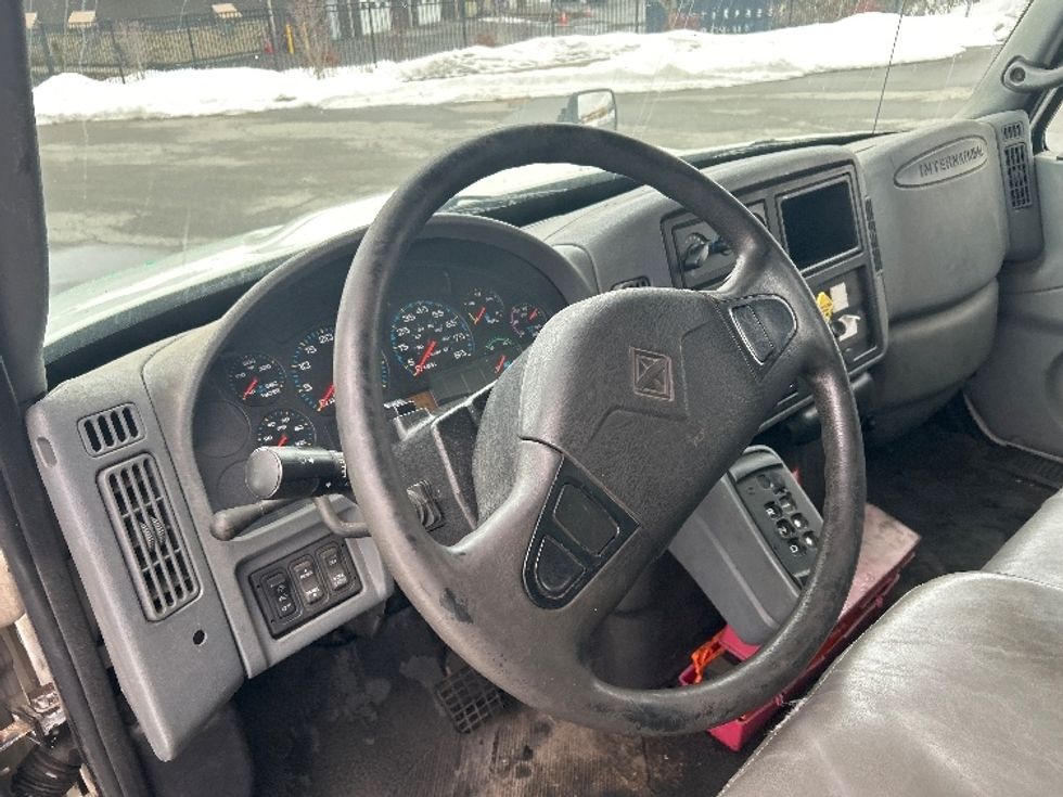 Refrigerated Truck-Light and Medium Duty Trucks-International-2007-4300-Fitchburg-MA-439,000\n\t\tmiles-$ 10,000 - Image 17