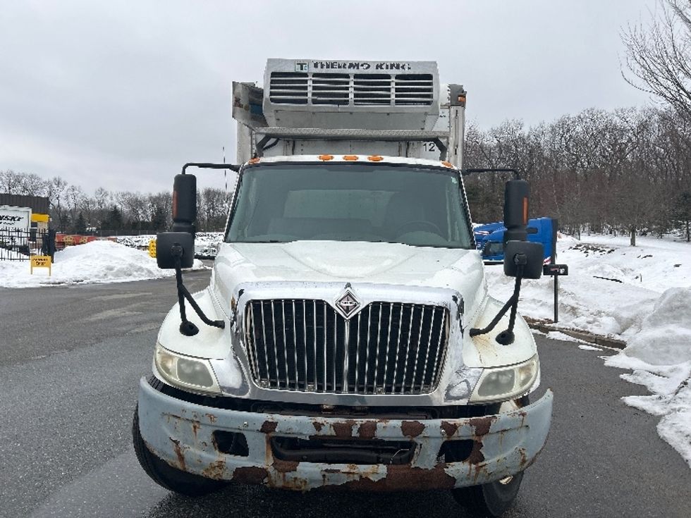 Refrigerated Truck-Light and Medium Duty Trucks-International-2007-4300-Fitchburg-MA-439,000\n\t\tmiles-$ 10,000 - Image 2