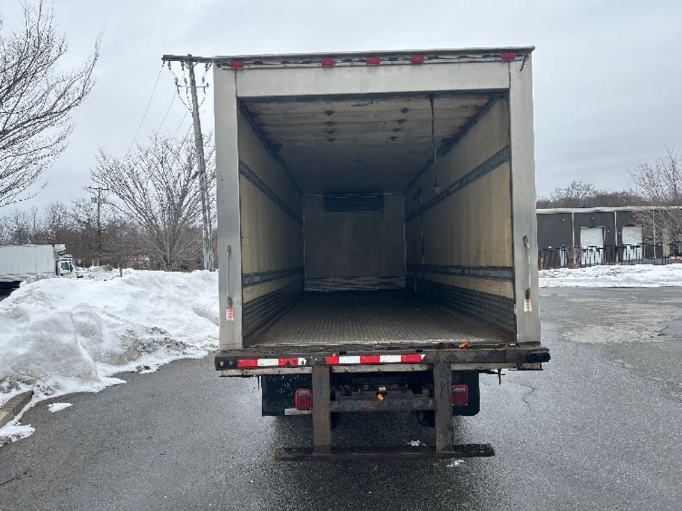 Refrigerated Truck-Light and Medium Duty Trucks-International-2007-4300-Fitchburg-MA-439,000\n\t\tmiles-$ 10,000 - Image 8