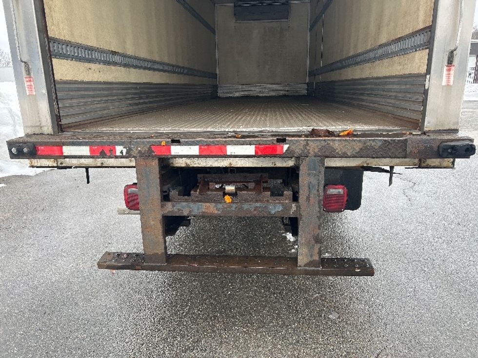 Refrigerated Truck-Light and Medium Duty Trucks-International-2007-4300-Fitchburg-MA-439,000\n\t\tmiles-$ 10,000 - Image 9