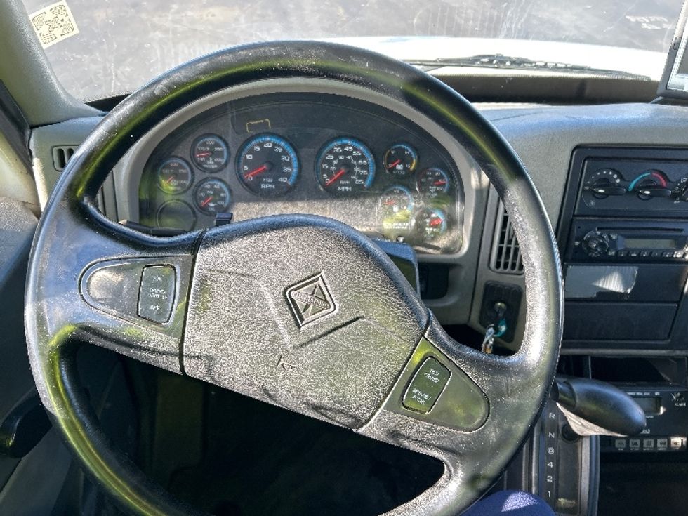Refrigerated Truck-Light and Medium Duty Trucks-International-2011-4300-Chicopee-MA-225,428\n\t\tmiles-$ 12,500 - Image 17