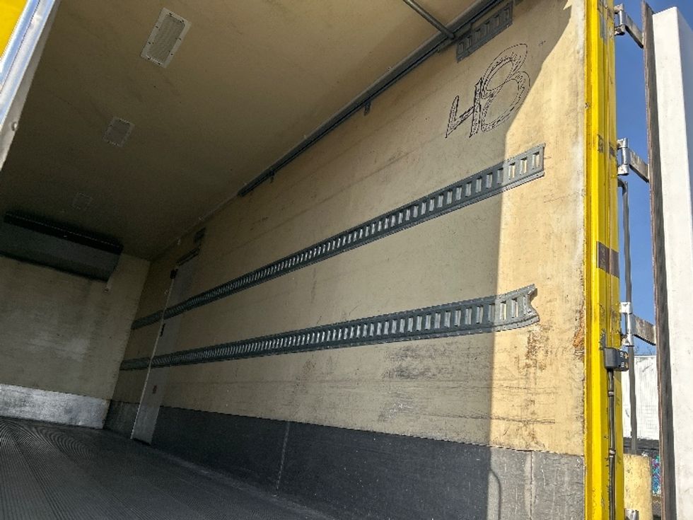 Refrigerated Truck-Light and Medium Duty Trucks-International-2016-4300-Chicopee-MA-174,960\n\t\tmiles-$ 24,000 - Image 12