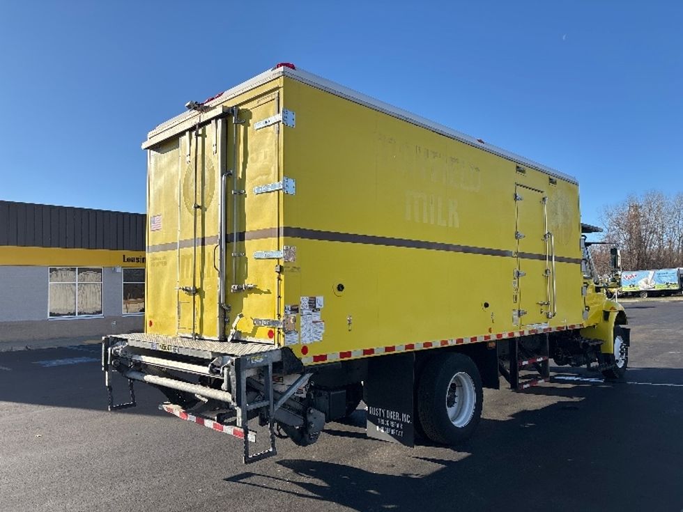 Refrigerated Truck-Light and Medium Duty Trucks-International-2016-4300-Chicopee-MA-191,898\n\t\tmiles-$ 16,000 - Image 13