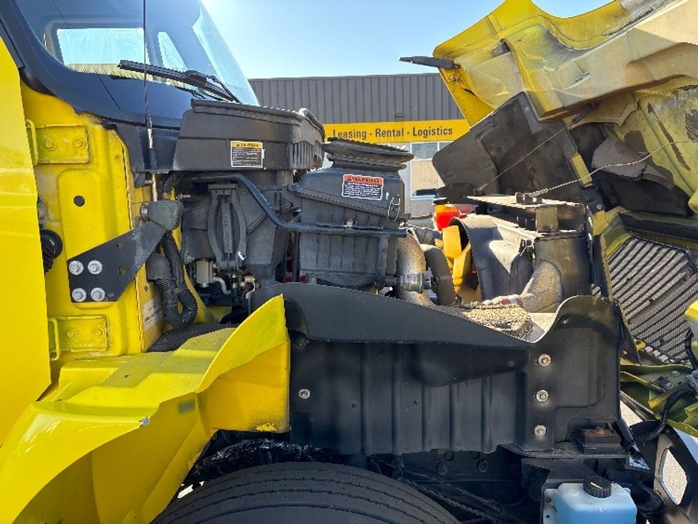 Refrigerated Truck-Light and Medium Duty Trucks-International-2016-4300-Chicopee-MA-191,898\n\t\tmiles-$ 16,000 - Image 23