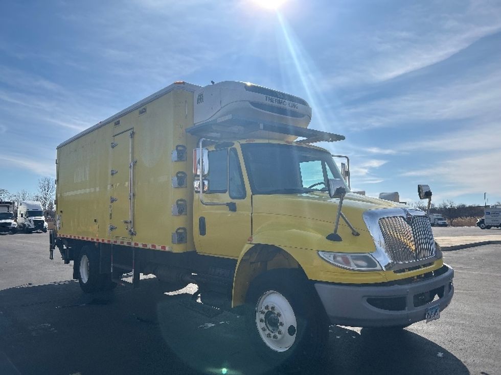 Refrigerated Truck-Light and Medium Duty Trucks-International-2016-4300-Chicopee-MA-281,633\n\t\tmiles-$ 18,000 - Image 1