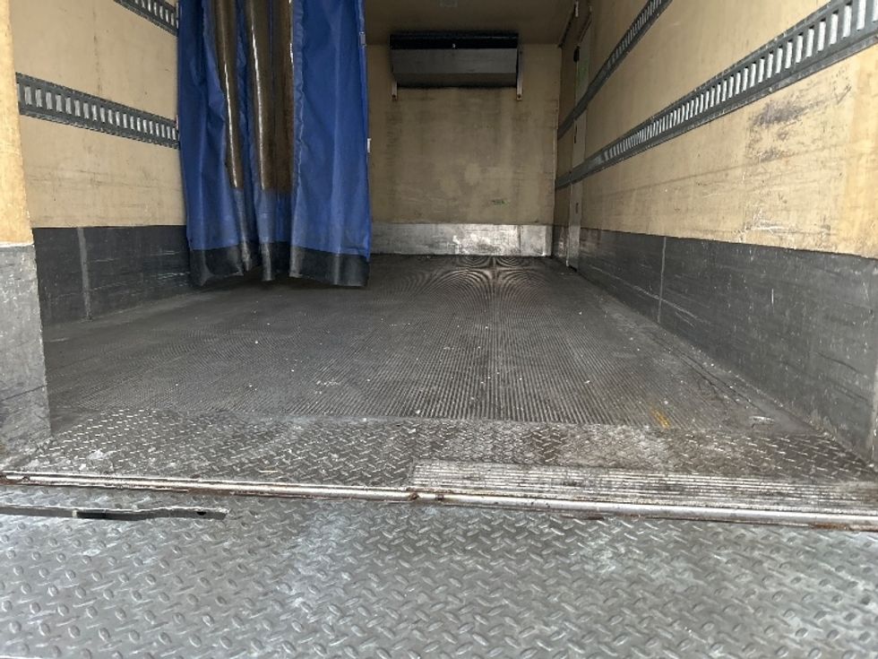Refrigerated Truck-Light and Medium Duty Trucks-International-2016-4300-Chicopee-MA-282,856\n\t\tmiles-$ 12,000 - Image 10