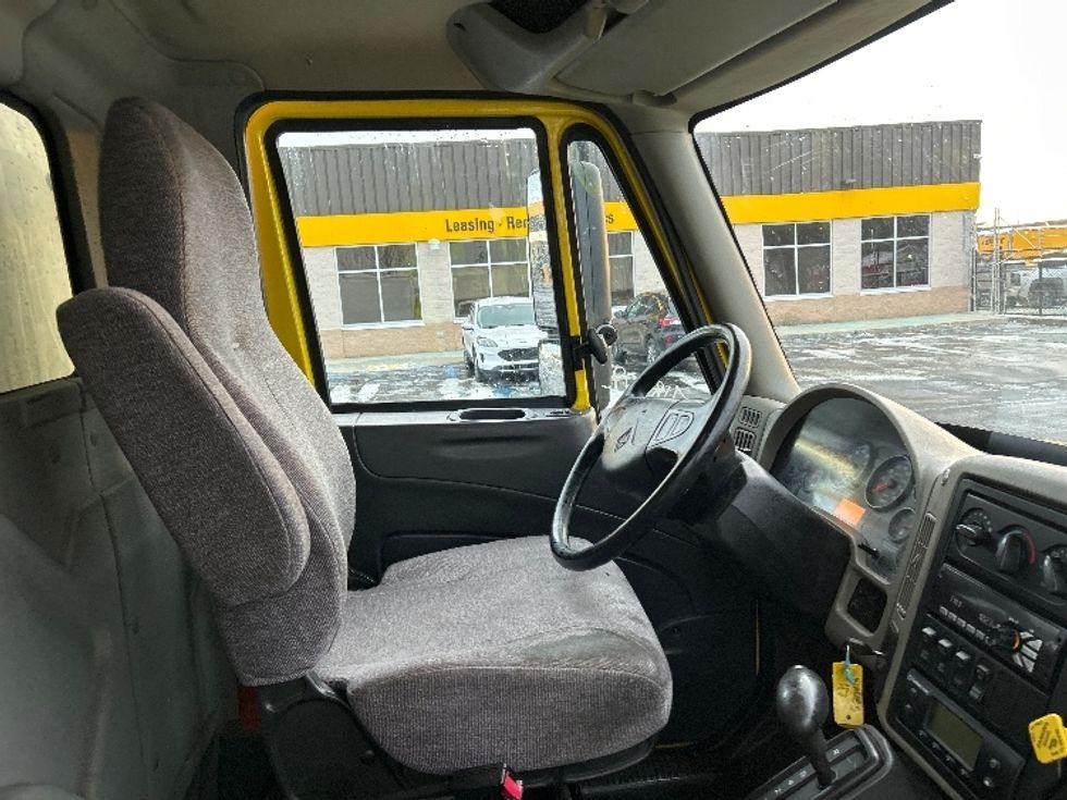 Refrigerated Truck-Light and Medium Duty Trucks-International-2016-4300-Chicopee-MA-282,856\n\t\tmiles-$ 12,000 - Image 22