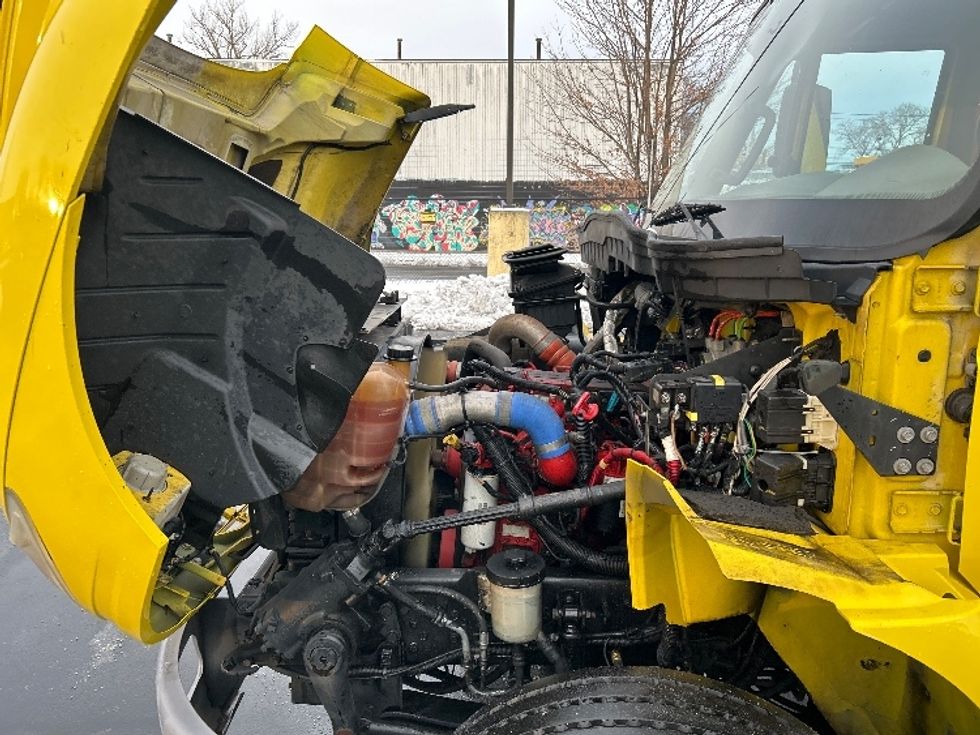 Refrigerated Truck-Light and Medium Duty Trucks-International-2016-4300-Chicopee-MA-282,856\n\t\tmiles-$ 12,000 - Image 24