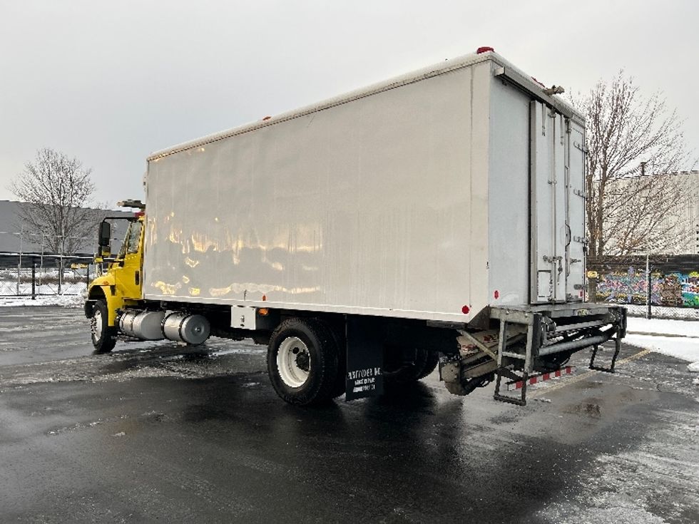 Refrigerated Truck-Light and Medium Duty Trucks-International-2016-4300-Chicopee-MA-282,856\n\t\tmiles-$ 12,000 - Image 6